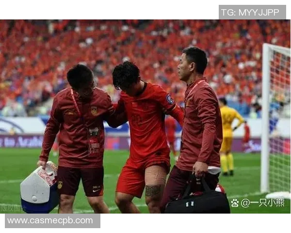 武汉足球队与北京足球队的较量分析与战术探讨