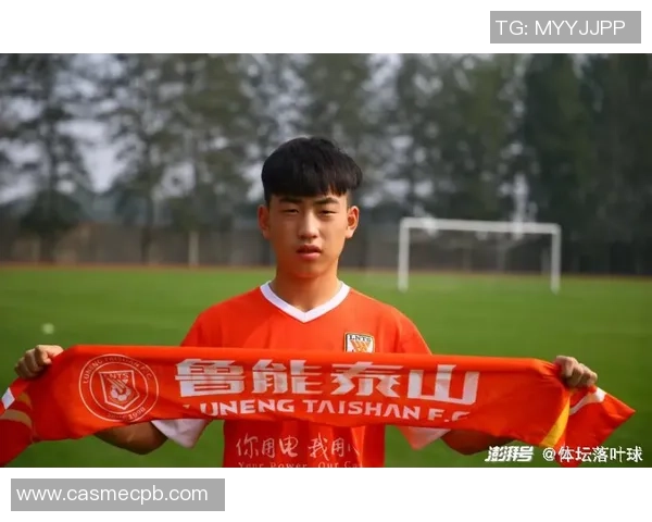 北京乒乓球队以52分稳居邀请赛积分榜首位展现强劲实力